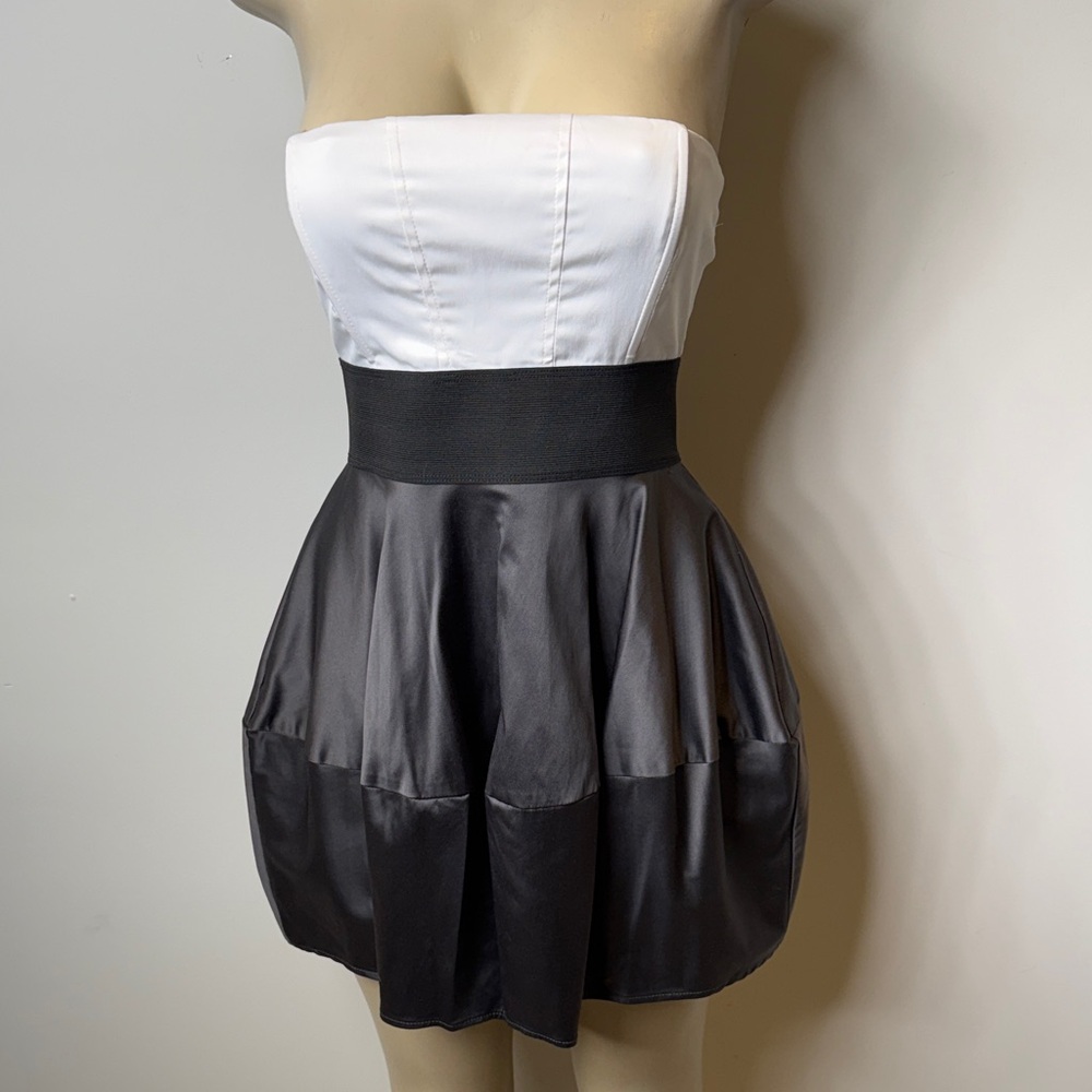 Speechless Dark Grey  and White Strapless Bubble Mini Dress